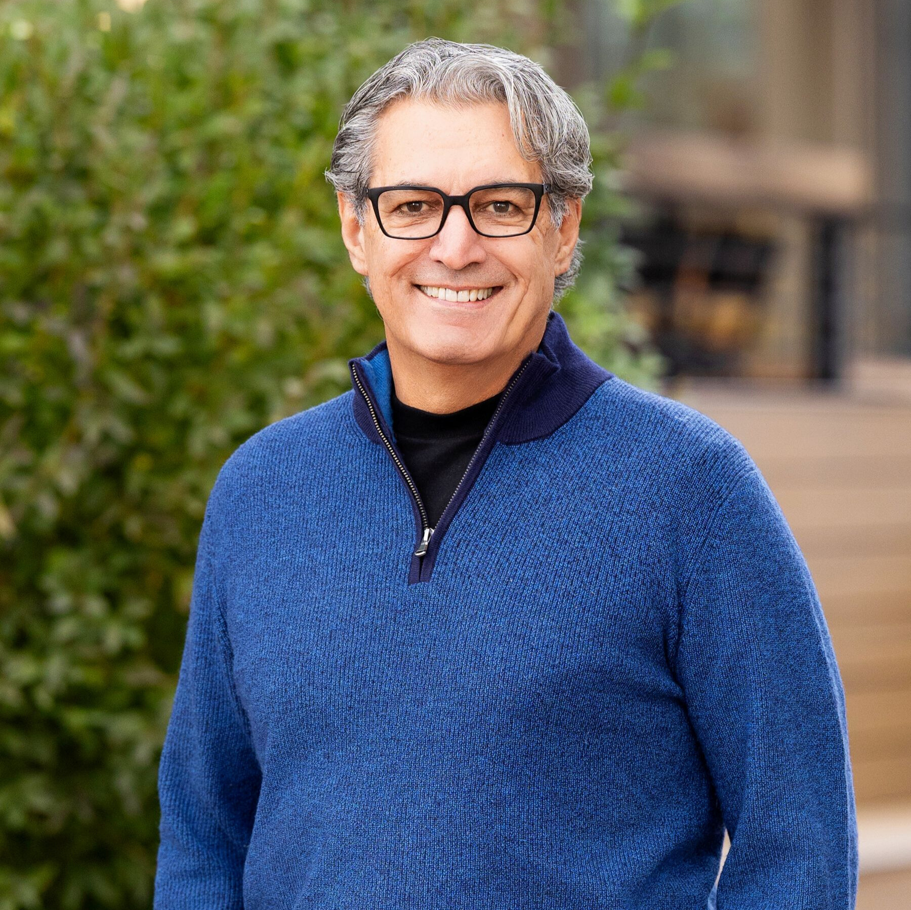 steve headshot - Edited